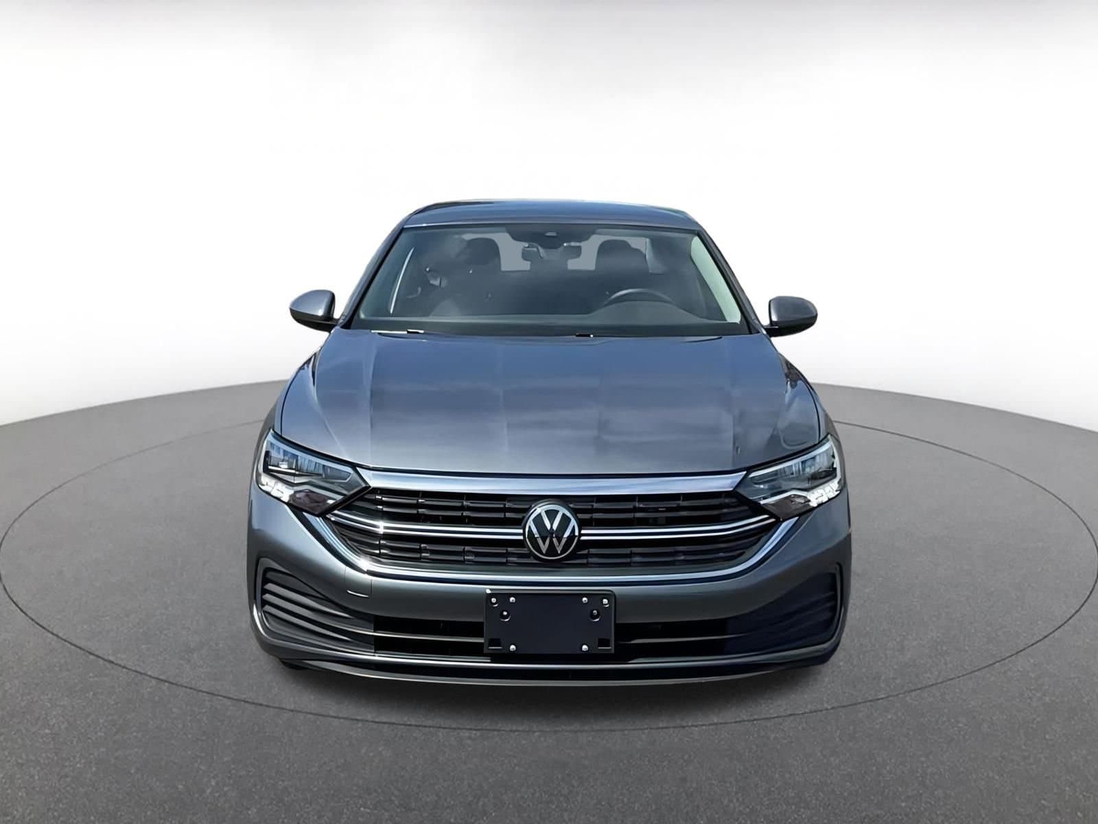 Thumbnail: 2024 Volkswagen Jetta - 5