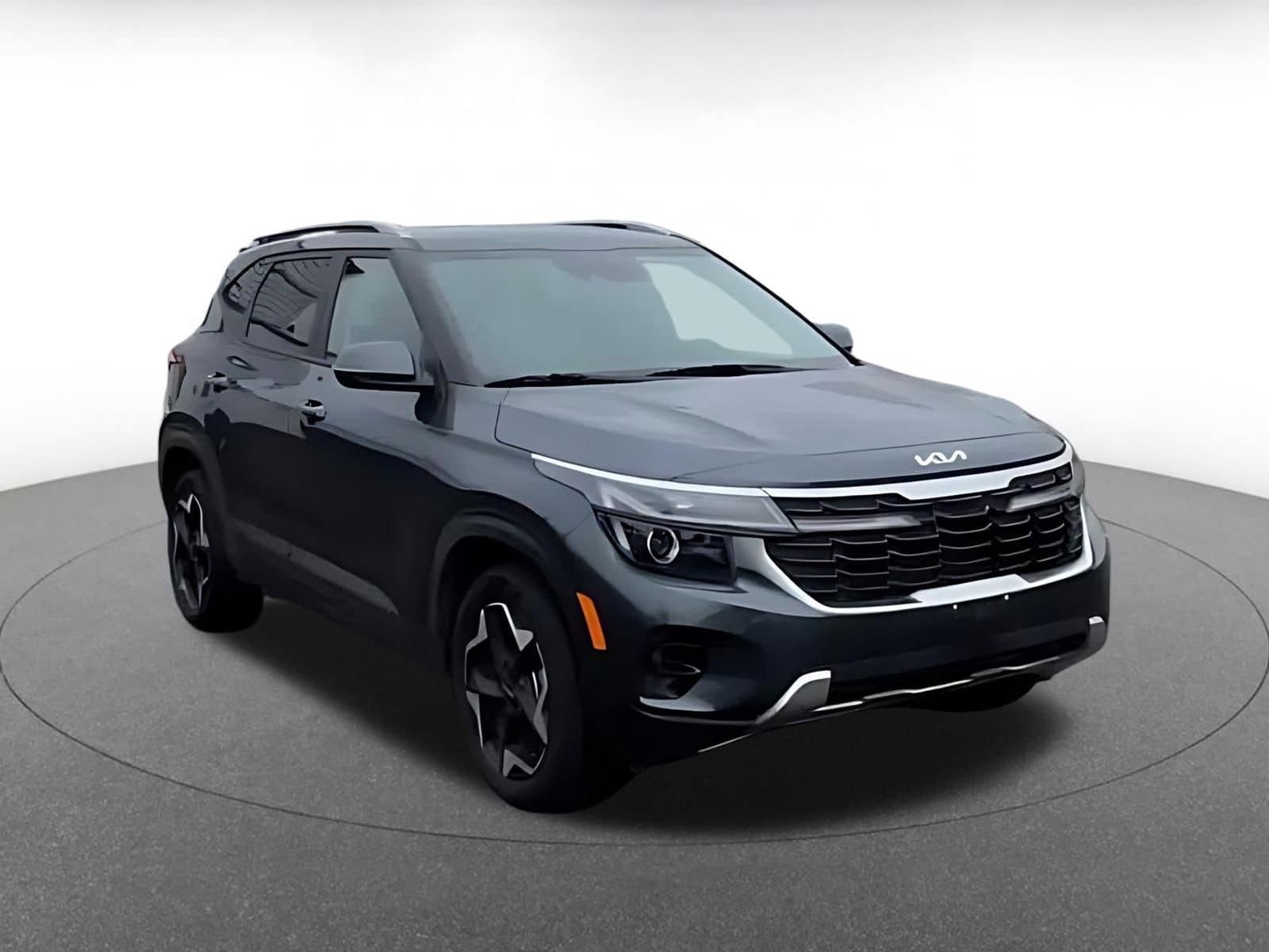 Thumbnail: 2025 Kia Seltos - 3