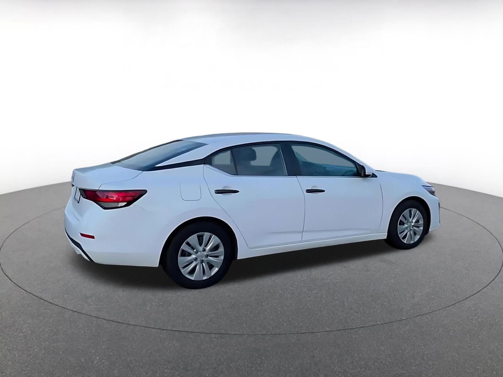 Thumbnail: 2025 Nissan Sentra - 15