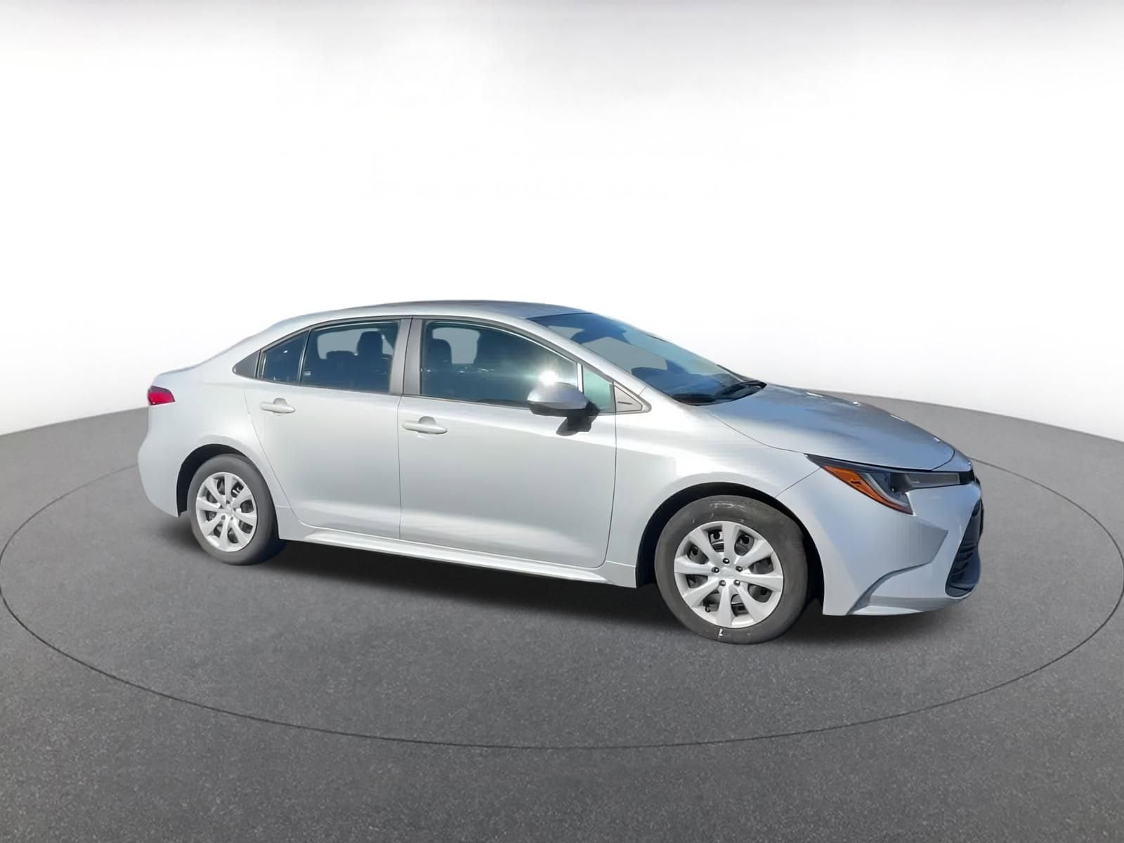 Thumbnail: 2024 Toyota Corolla - 2