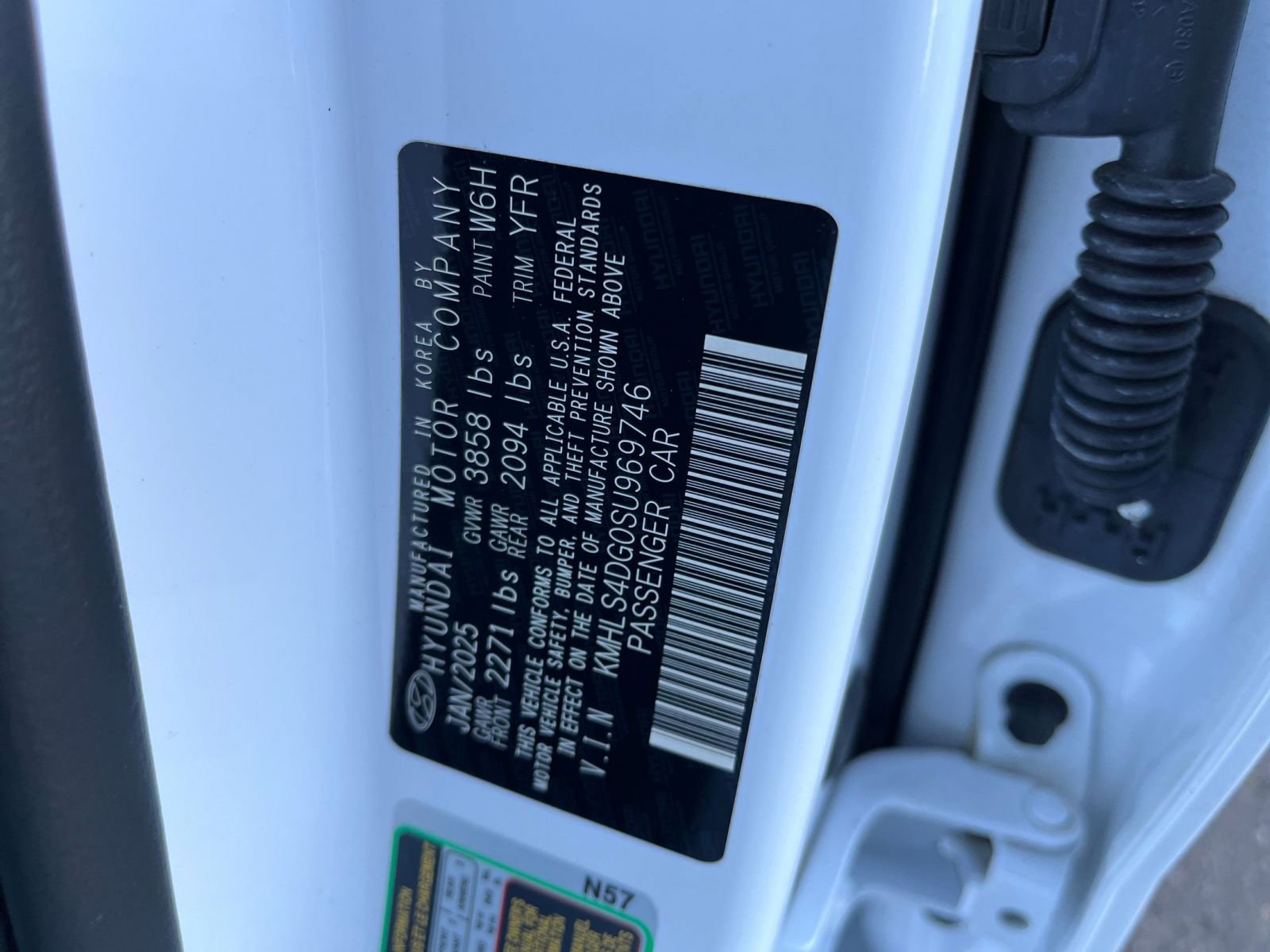 Thumbnail: 2025 Hyundai Elantra - 29