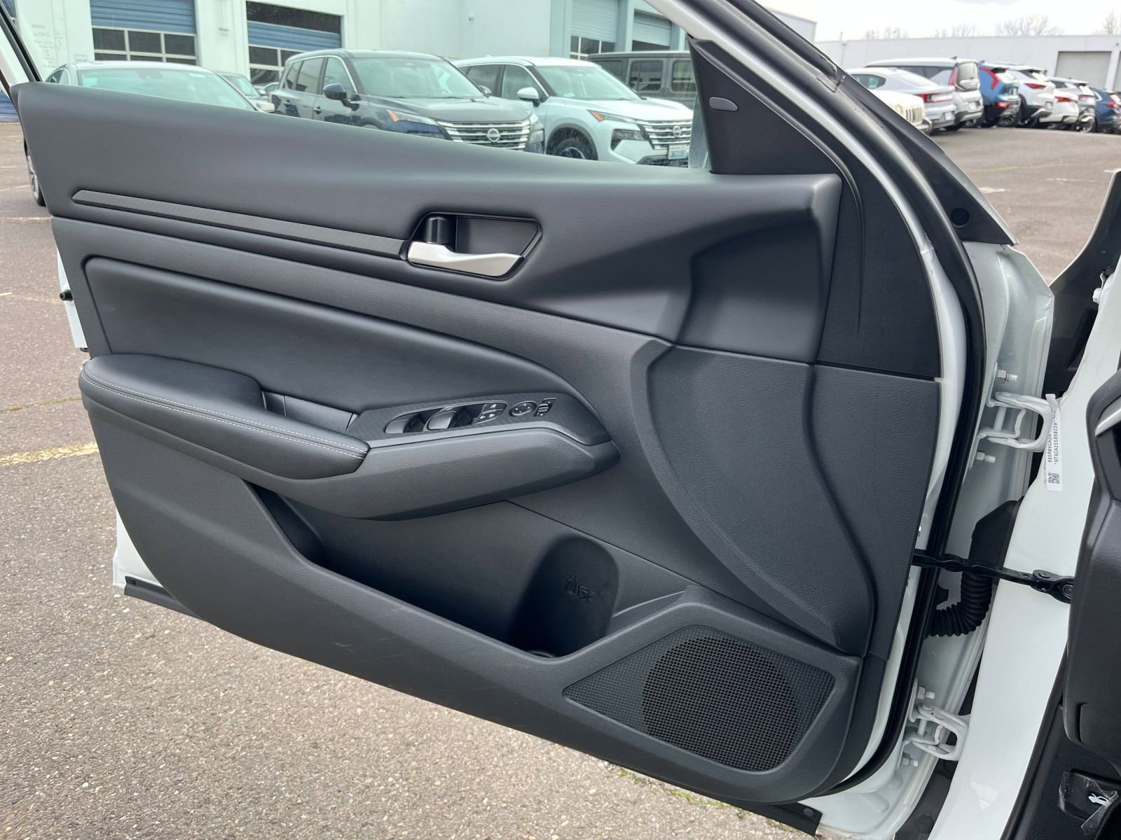 Thumbnail: 2025 Nissan Altima - 18