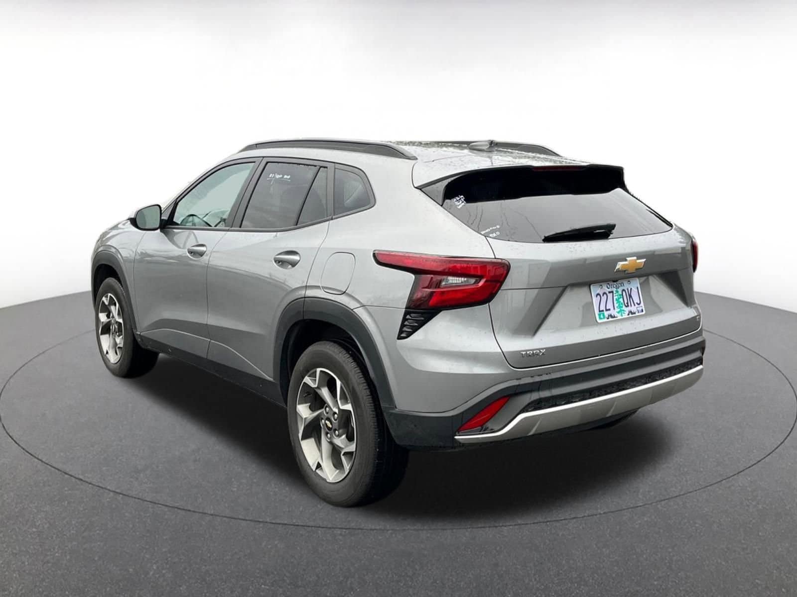 Thumbnail: 2025 Chevrolet Trax - 5