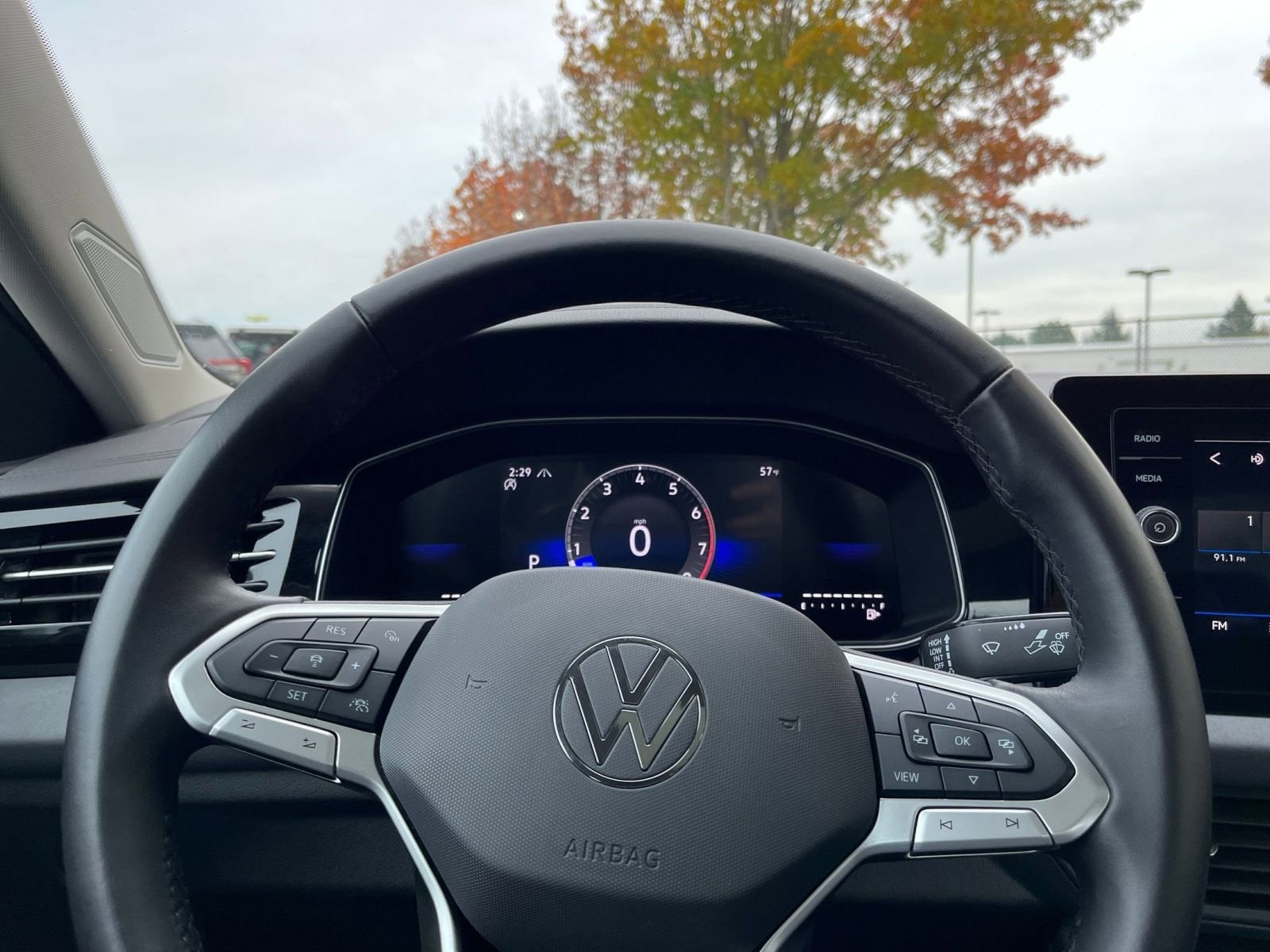 Thumbnail: 2025 Volkswagen Jetta - 28