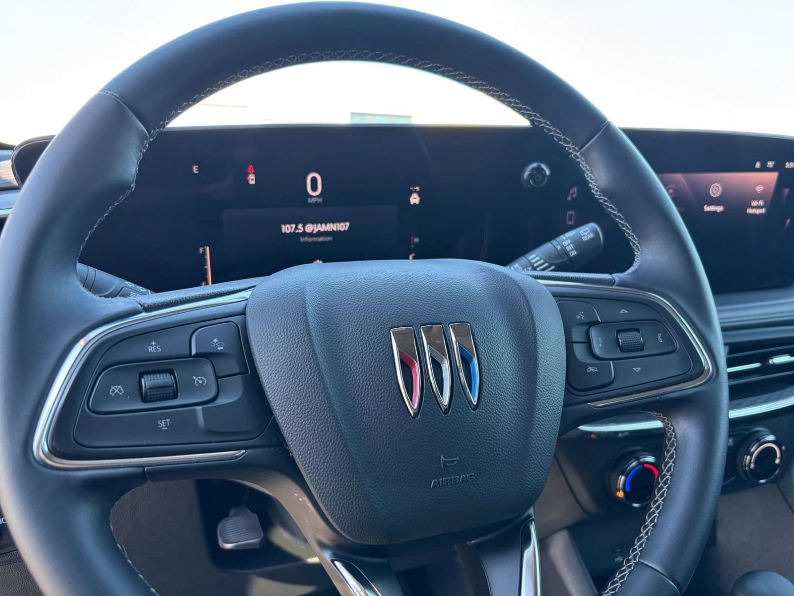 Thumbnail: 2025 Buick Encore GX - 28