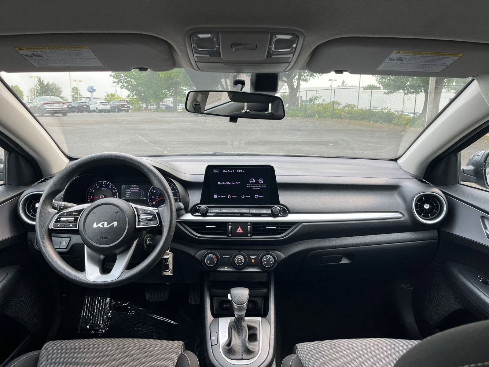 Thumbnail: 2024 Kia Forte - 32