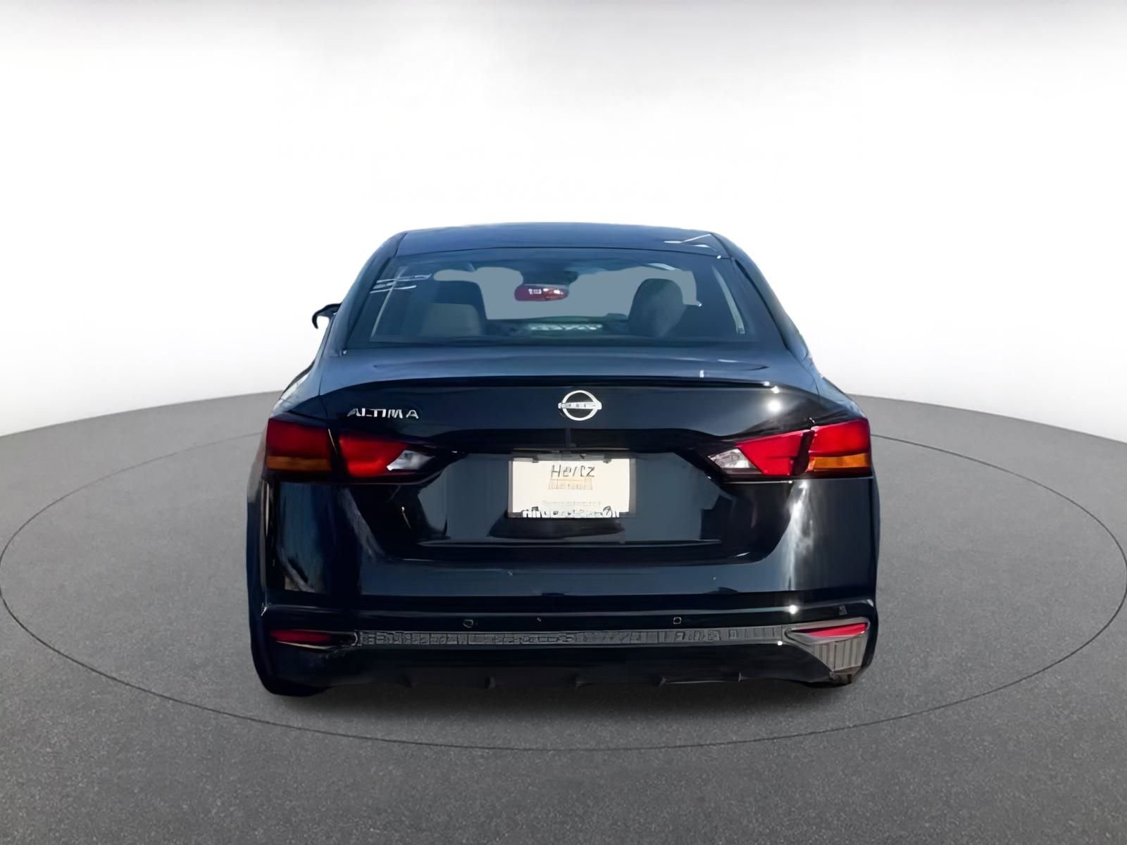 Thumbnail: 2023 Nissan Altima - 8