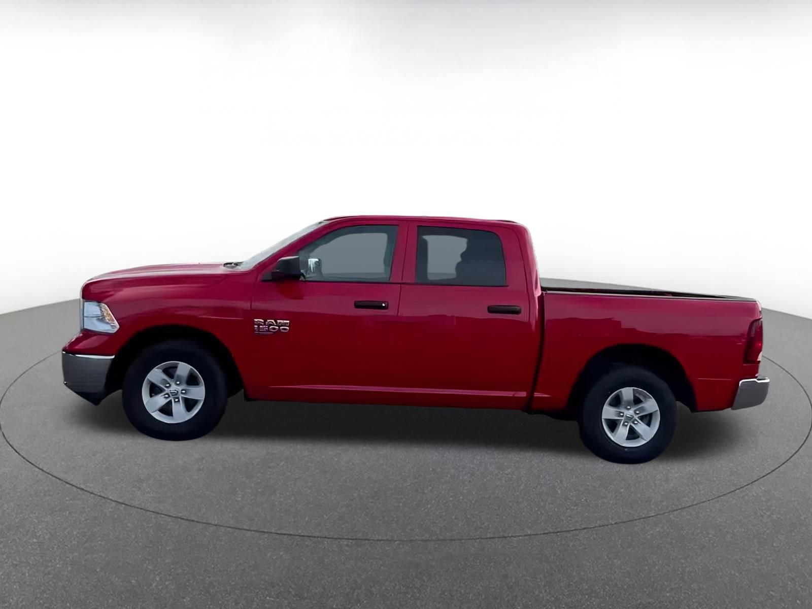 Thumbnail: 2022 RAM 1500 Classic - 4