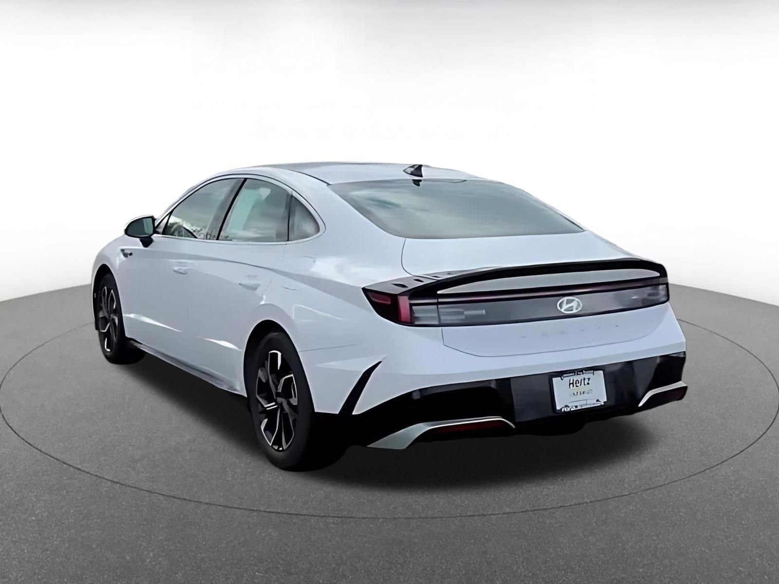 Thumbnail: 2025 Hyundai Sonata - 4