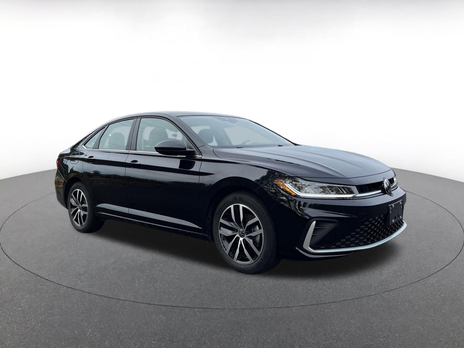 Thumbnail: 2025 Volkswagen Jetta - 1