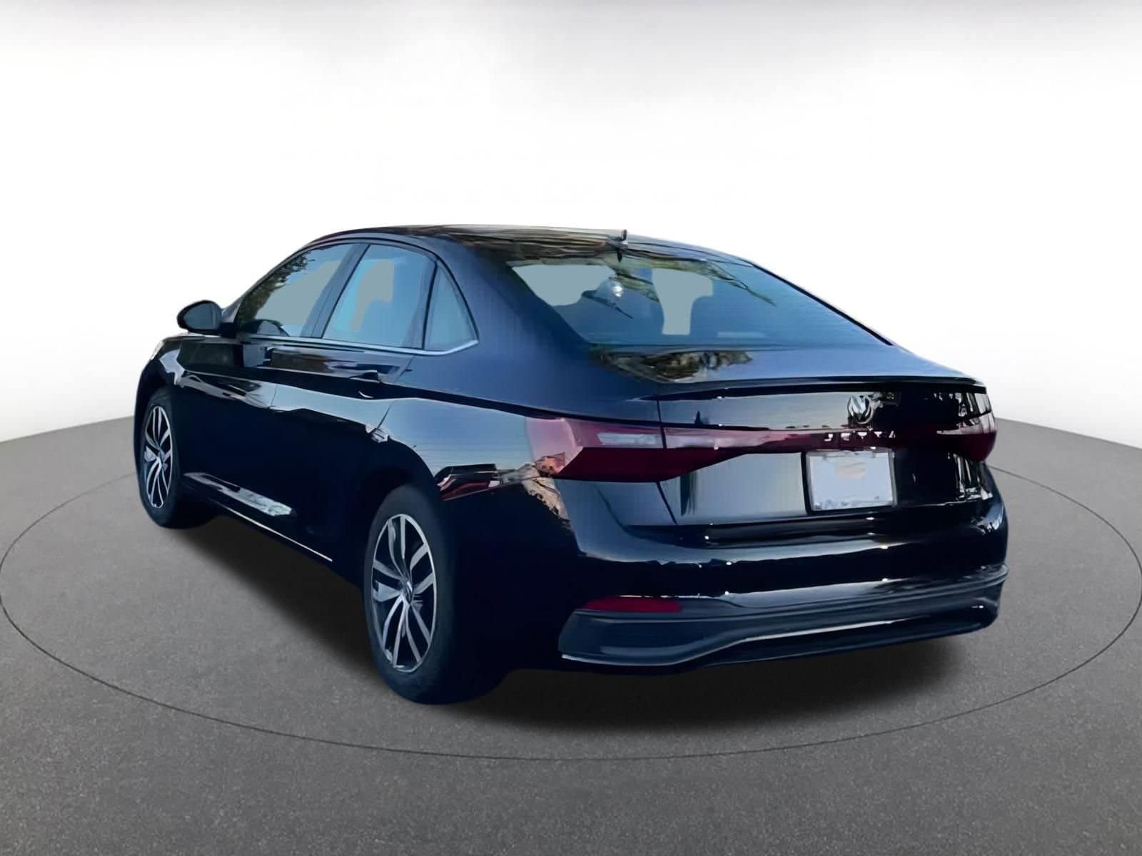 Thumbnail: 2025 Volkswagen Jetta - 11