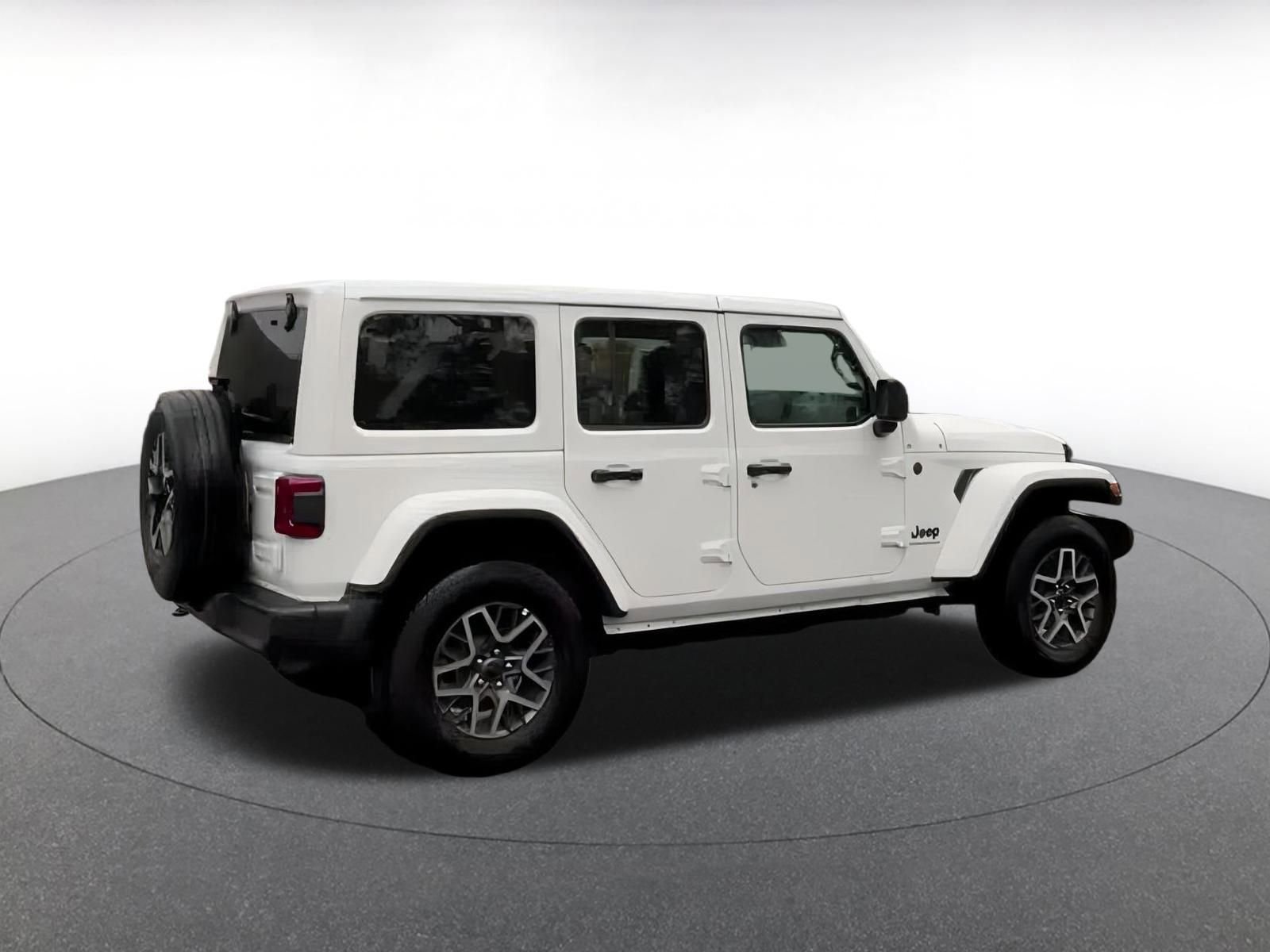 Thumbnail: 2025 Jeep Wrangler - 14