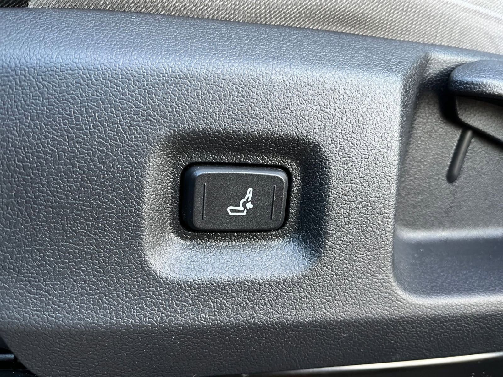 Thumbnail: 2025 Toyota Tacoma - 24