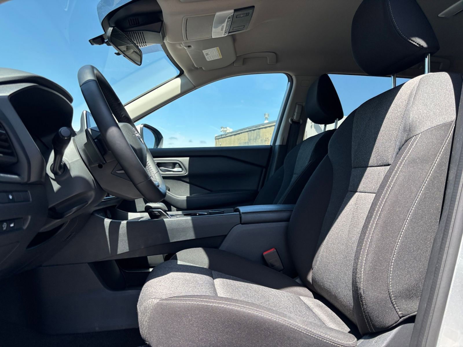 Thumbnail: 2025 Nissan Rogue - 30