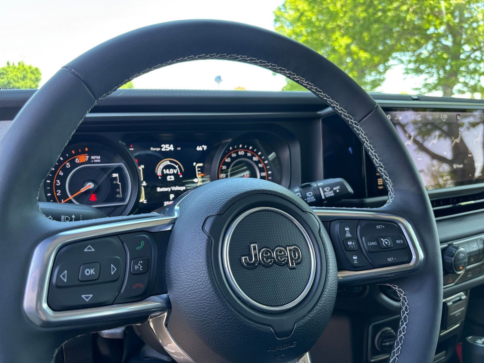 Thumbnail: 2025 Jeep Wrangler - 28