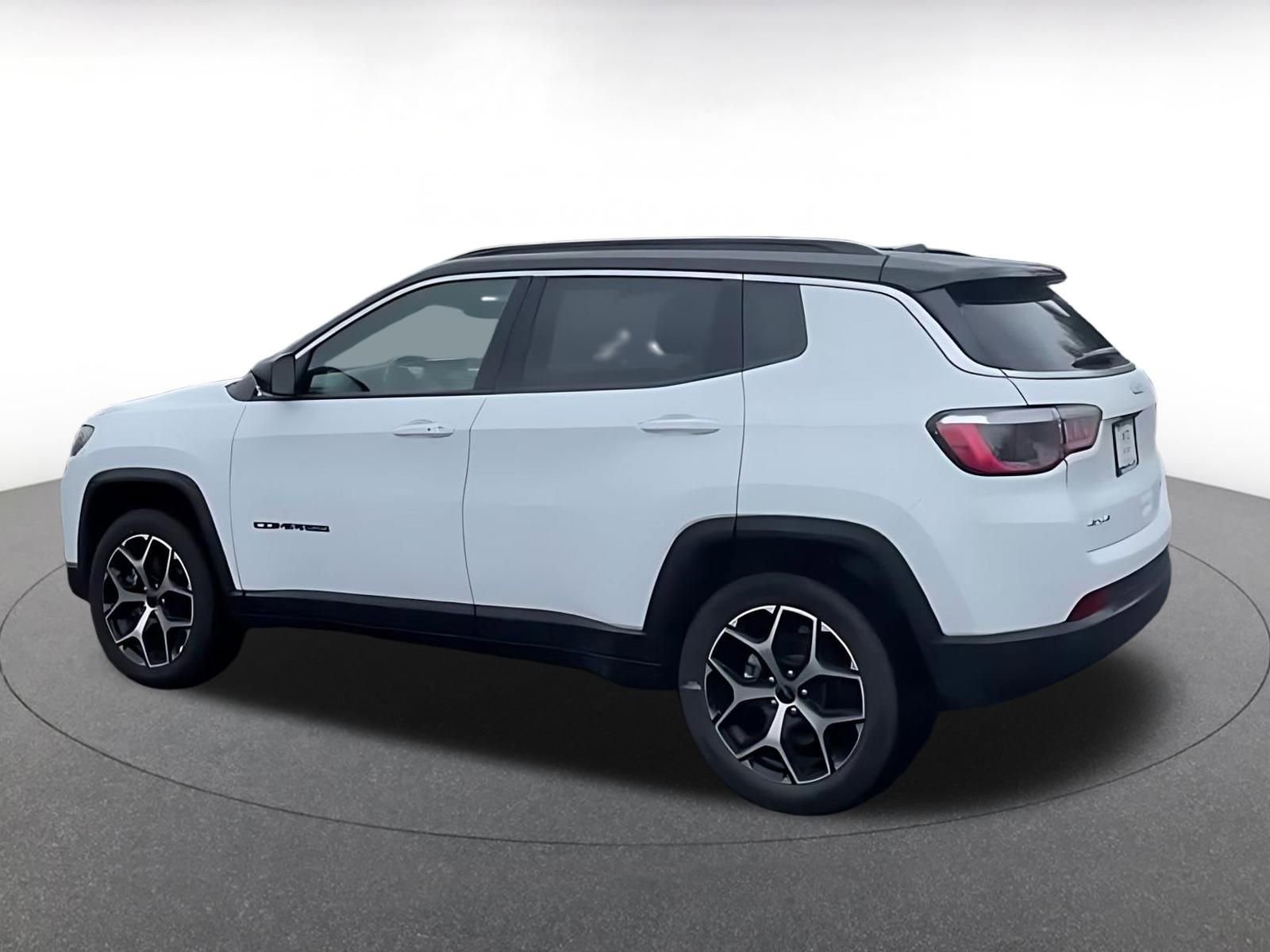 Thumbnail: 2025 Jeep Compass - 10