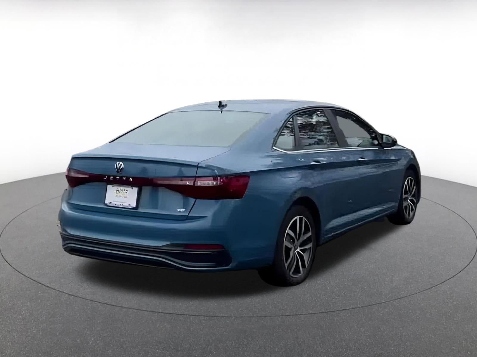 Thumbnail: 2025 Volkswagen Jetta - 7