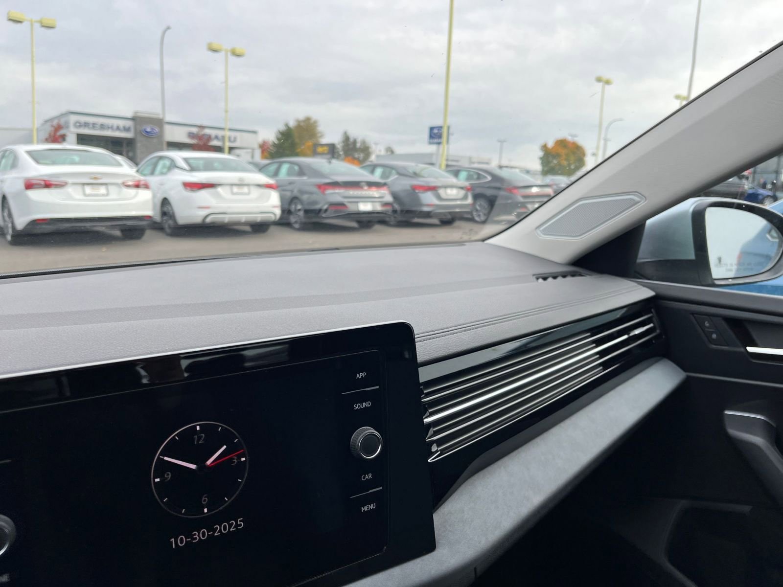 Thumbnail: 2025 Volkswagen Jetta - 35