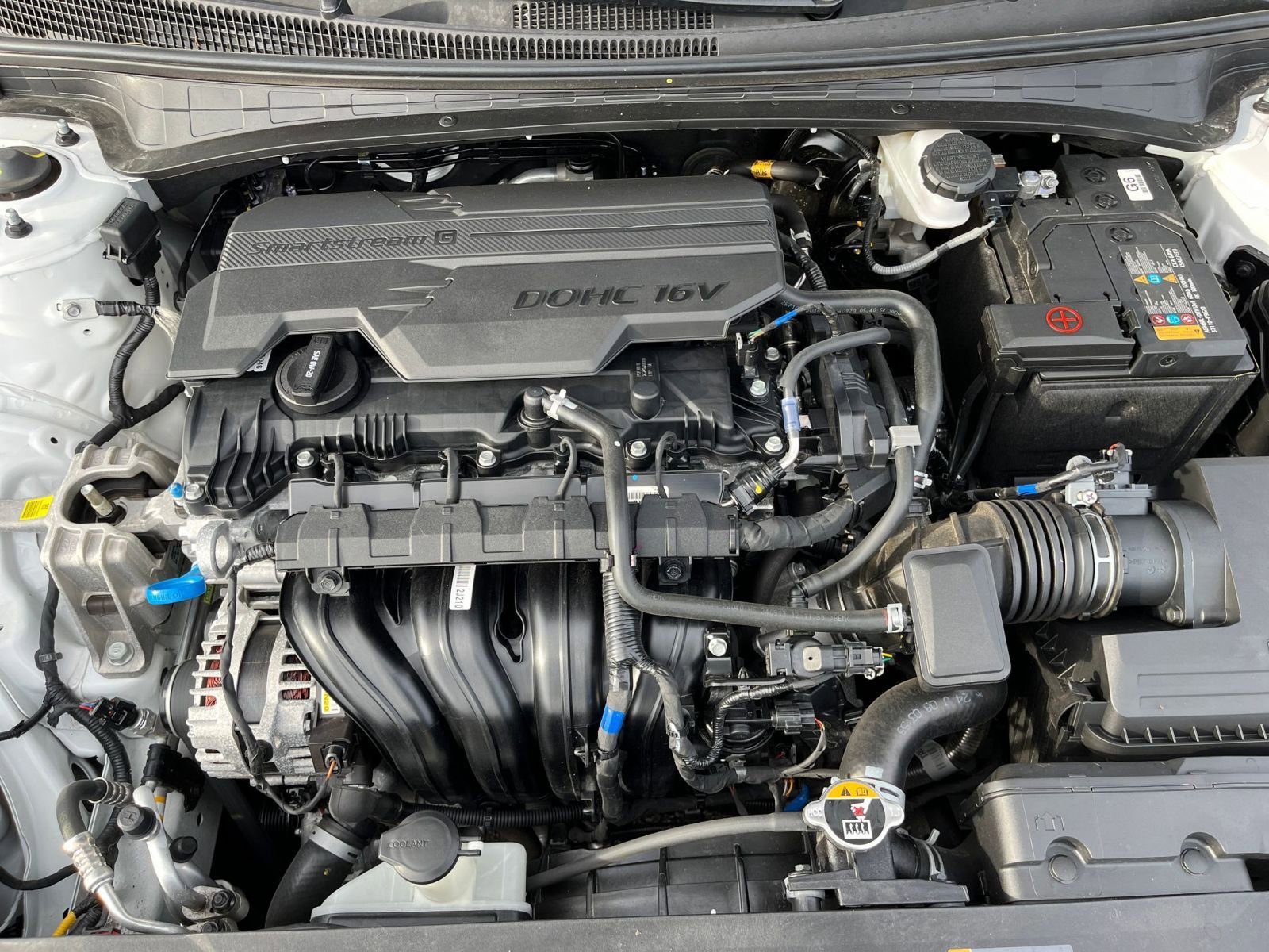 Thumbnail: 2025 Hyundai Elantra - 31