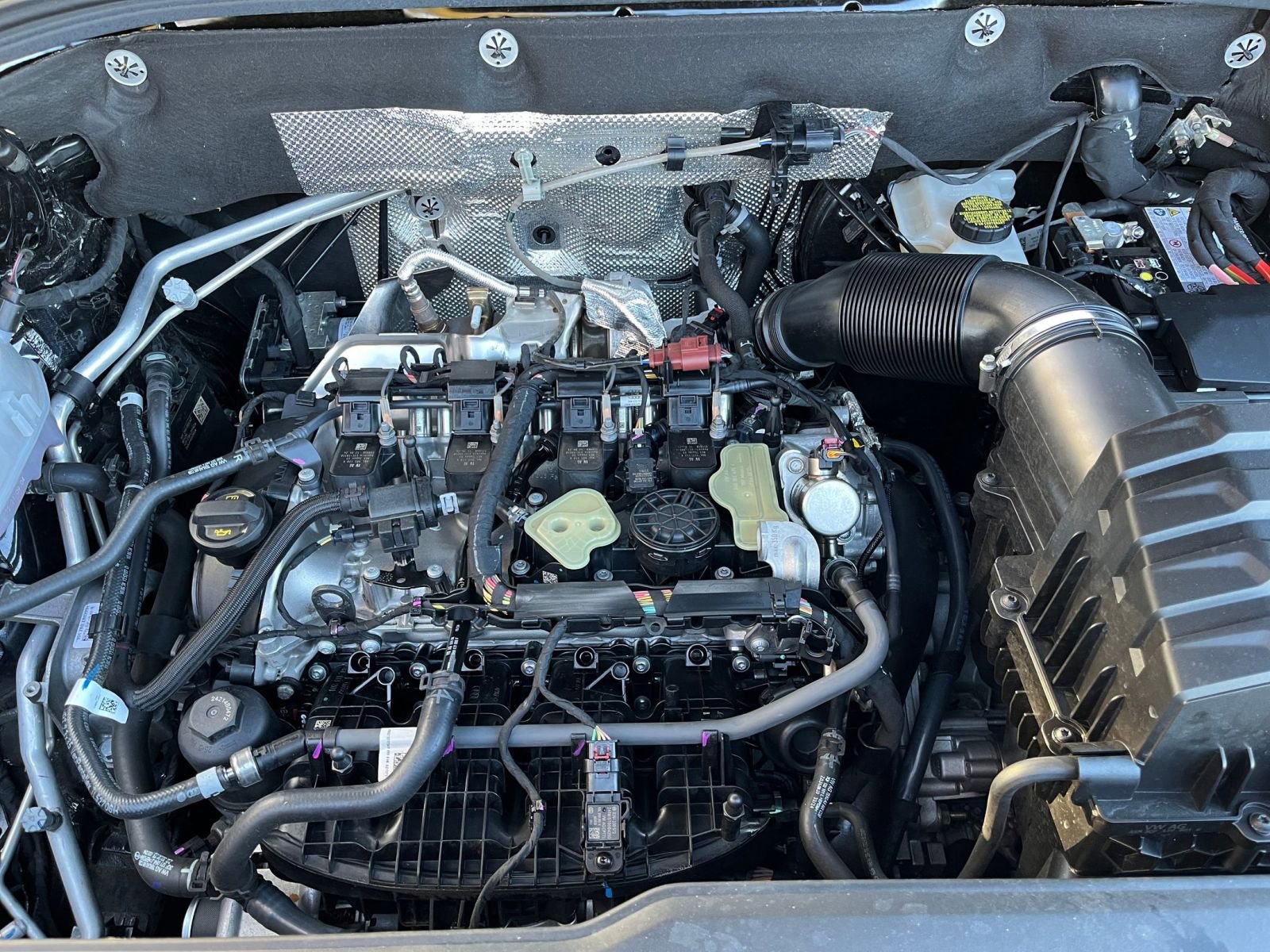 Thumbnail: 2025 Volkswagen Atlas - 32