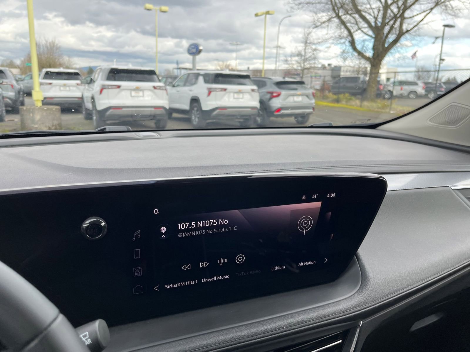 Thumbnail: 2025 Buick Encore GX - 18