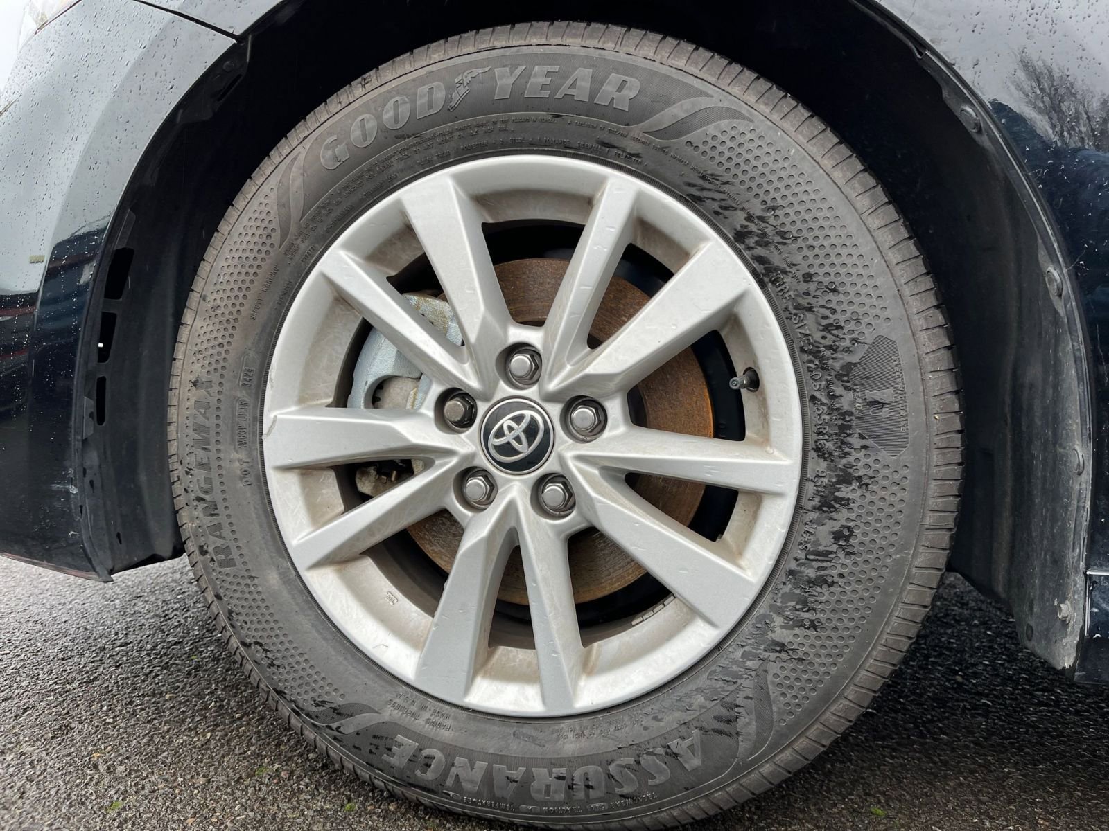 Thumbnail: 2025 Toyota Camry - 30