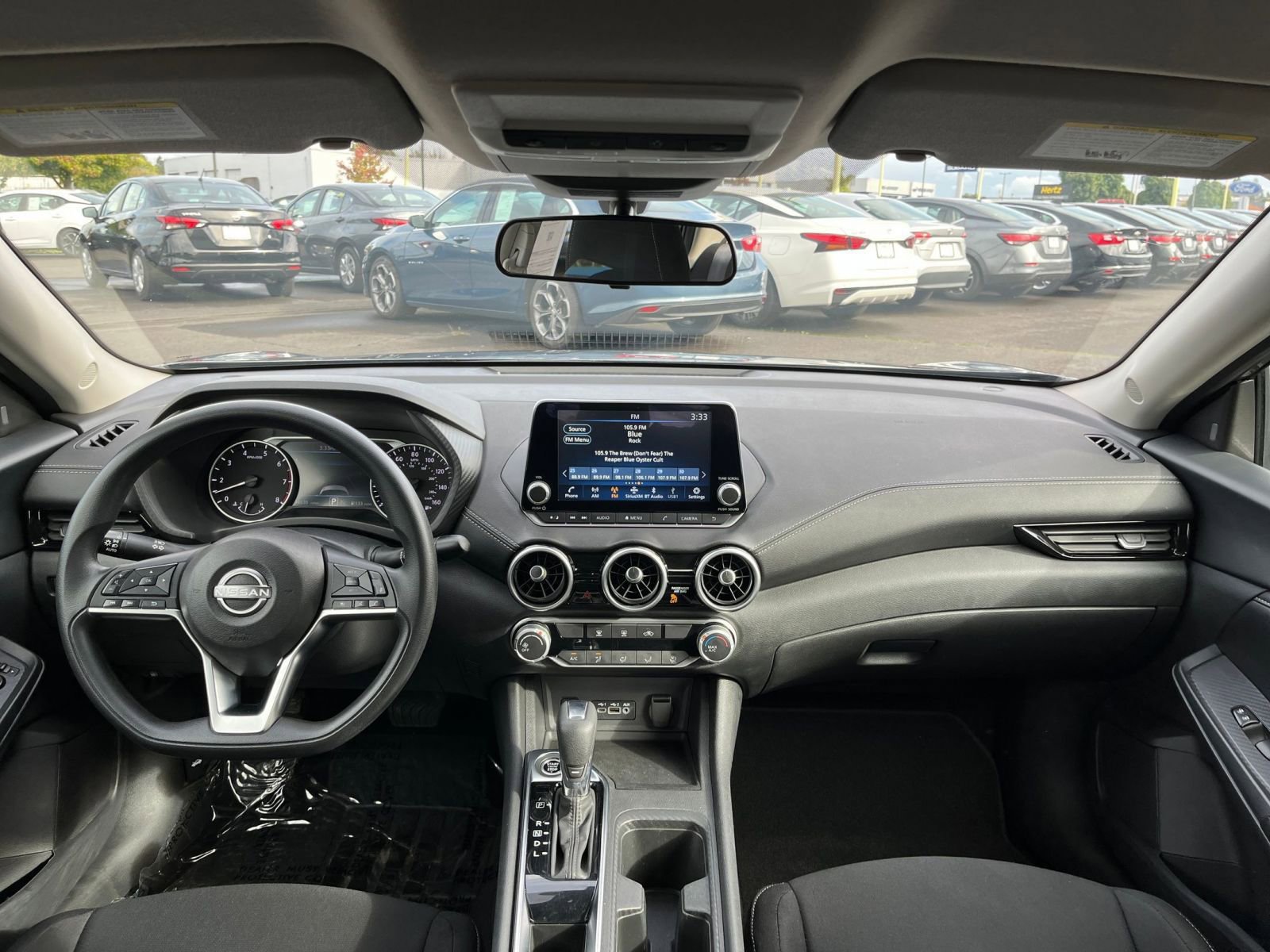 Thumbnail: 2024 Nissan Sentra - 31