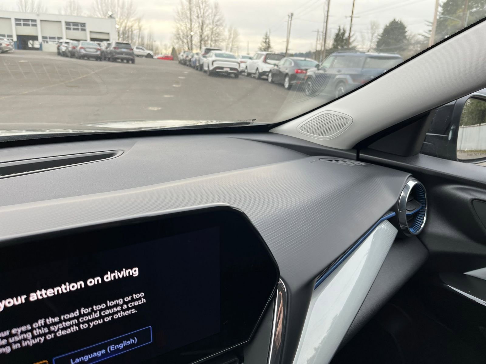 Thumbnail: 2025 Chevrolet Trax - 33