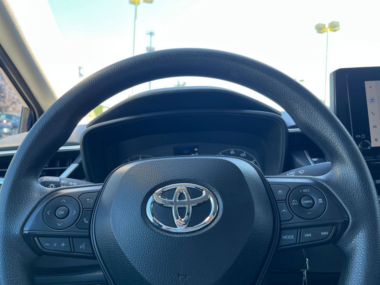 Thumbnail: 2024 Toyota Corolla - 25