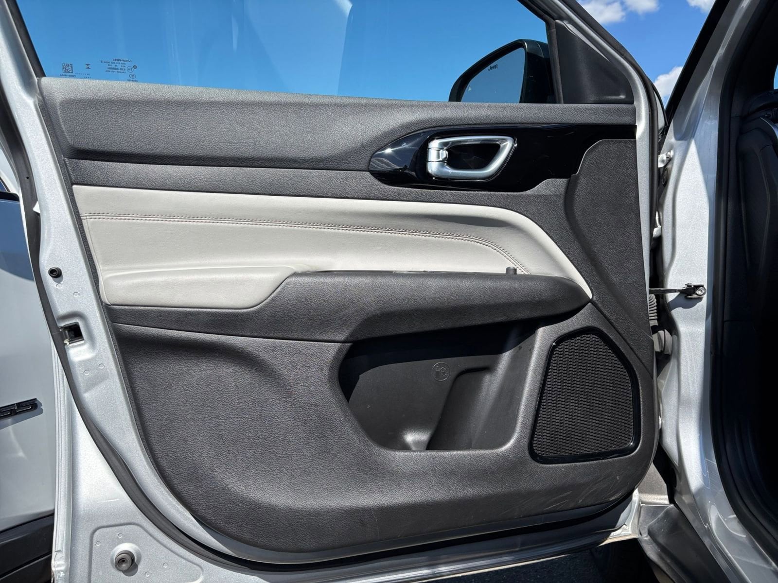 Thumbnail: 2025 Jeep Compass - 18