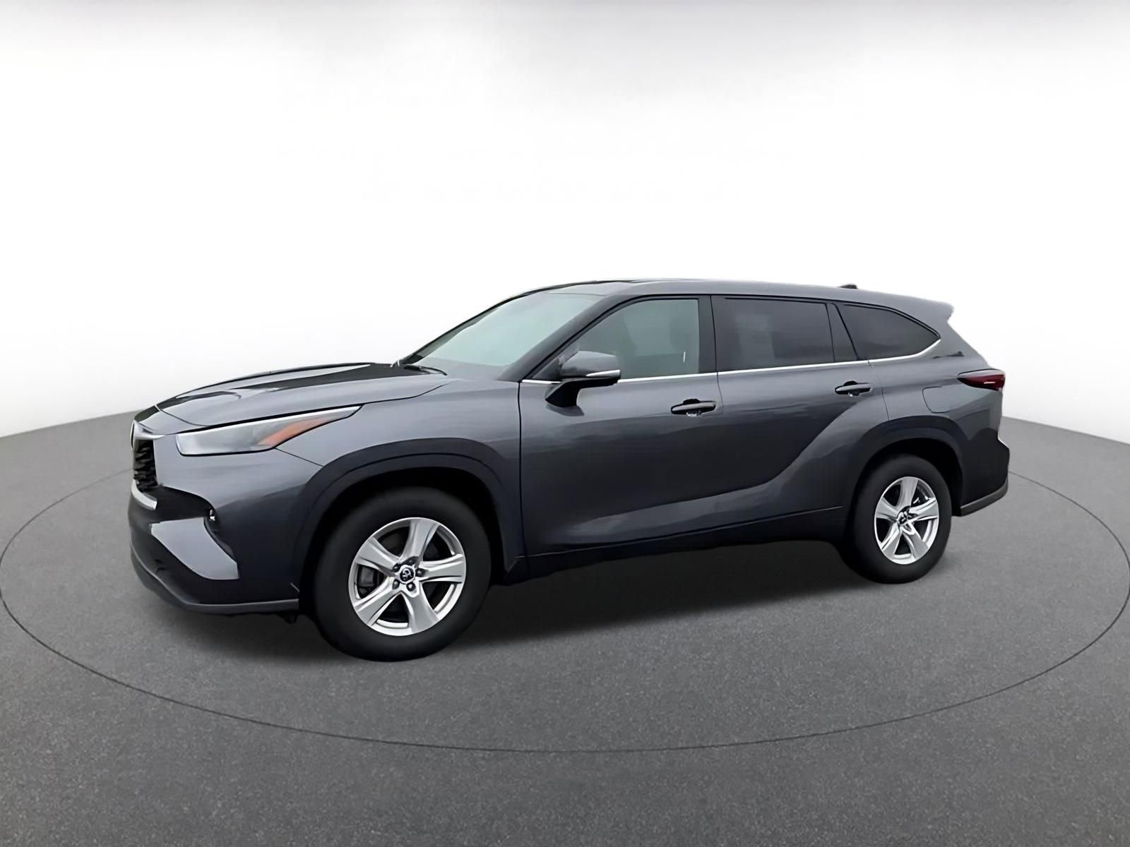 Thumbnail: 2025 Toyota Highlander - 9