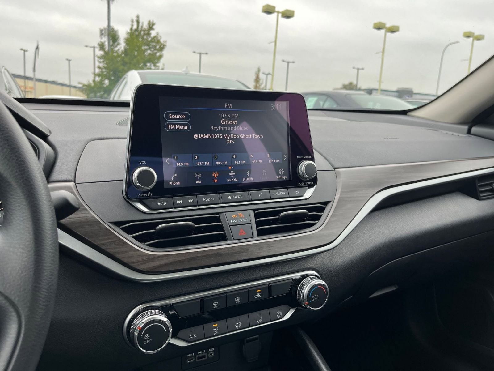 Thumbnail: 2024 Nissan Altima - 21