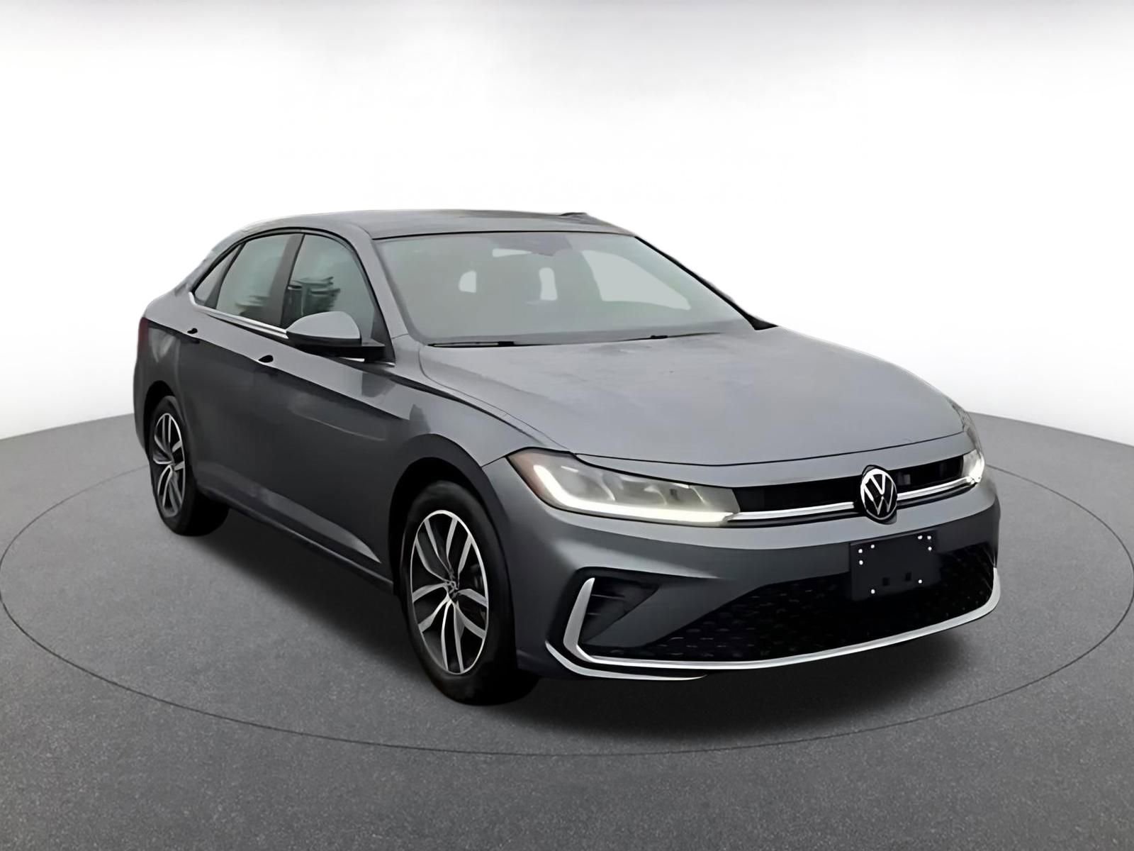 Thumbnail: 2025 Volkswagen Jetta - 3