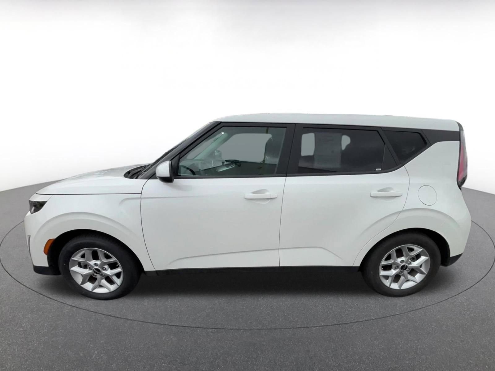Thumbnail: 2025 Kia Soul - 9