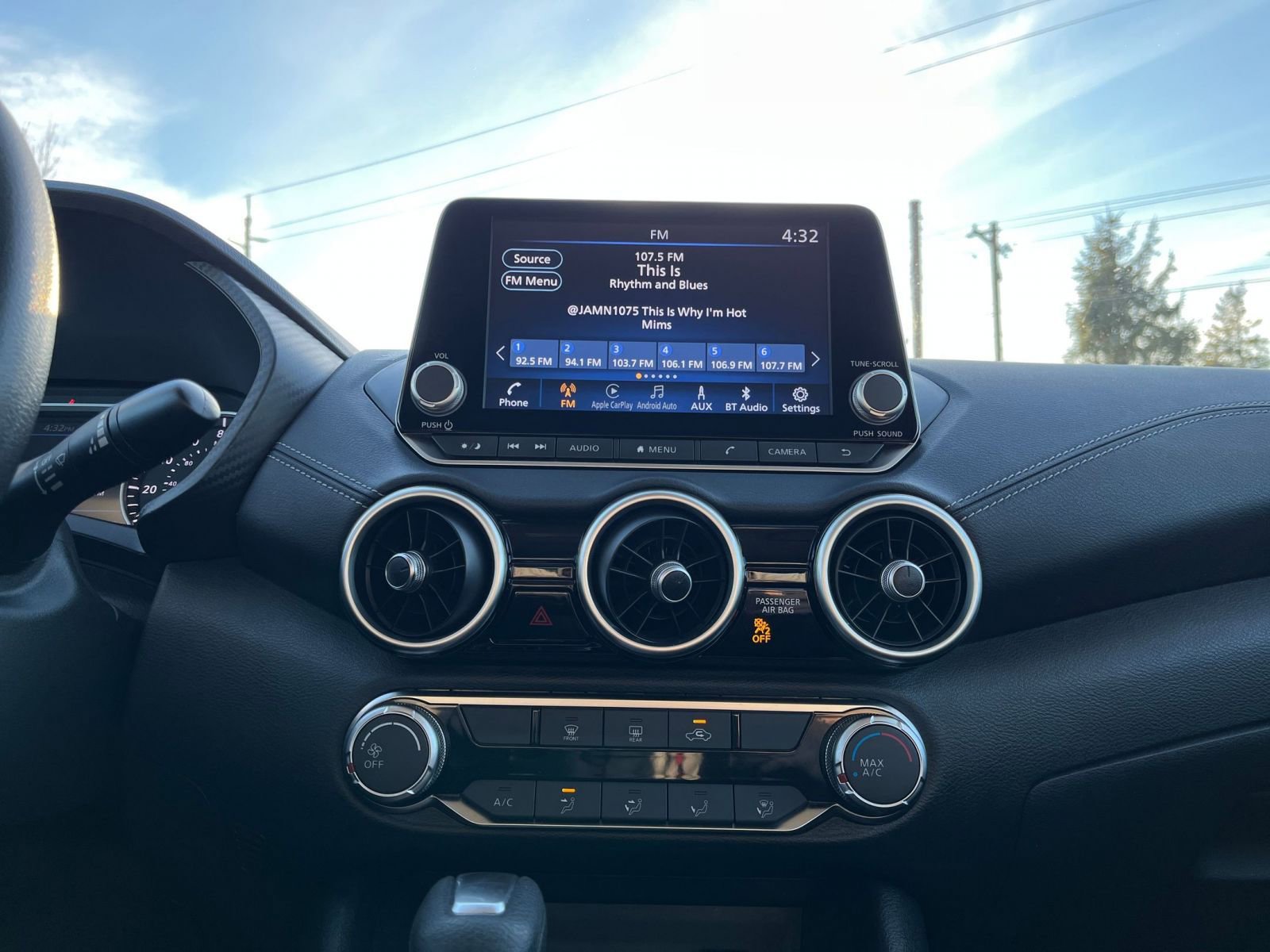 Thumbnail: 2024 Nissan Sentra - 20