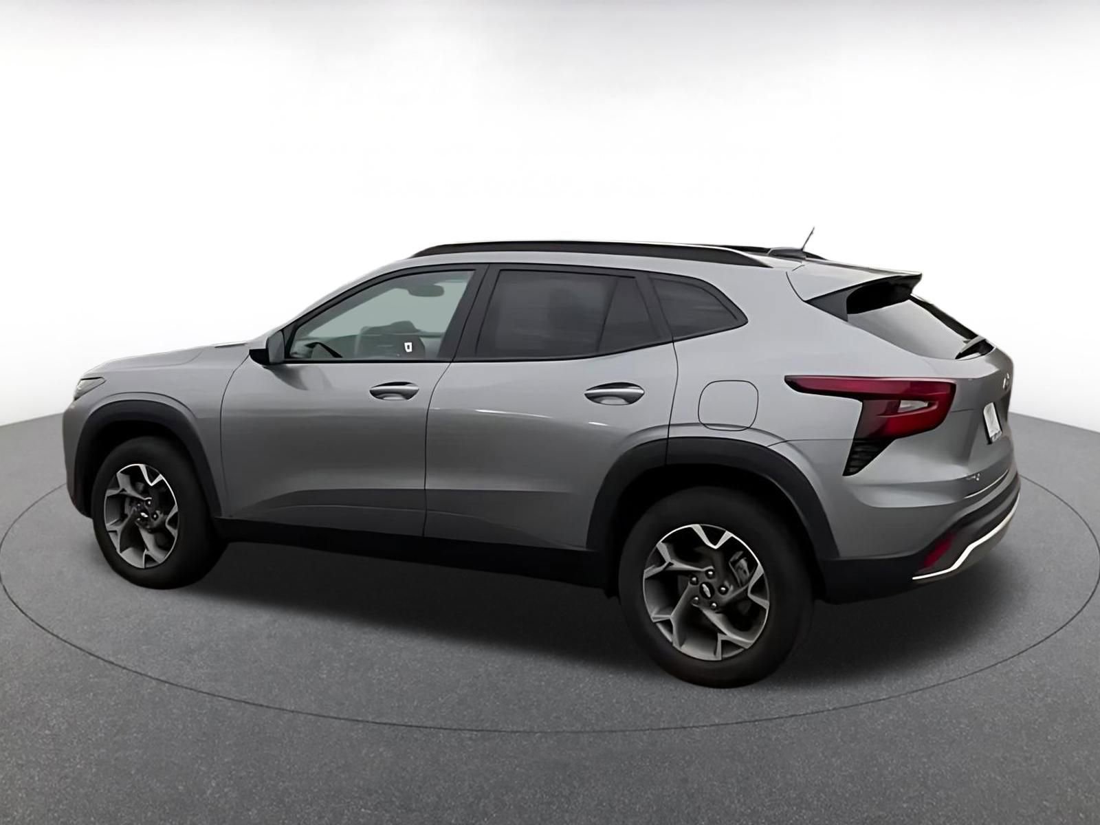 Thumbnail: 2025 Chevrolet Trax - 10