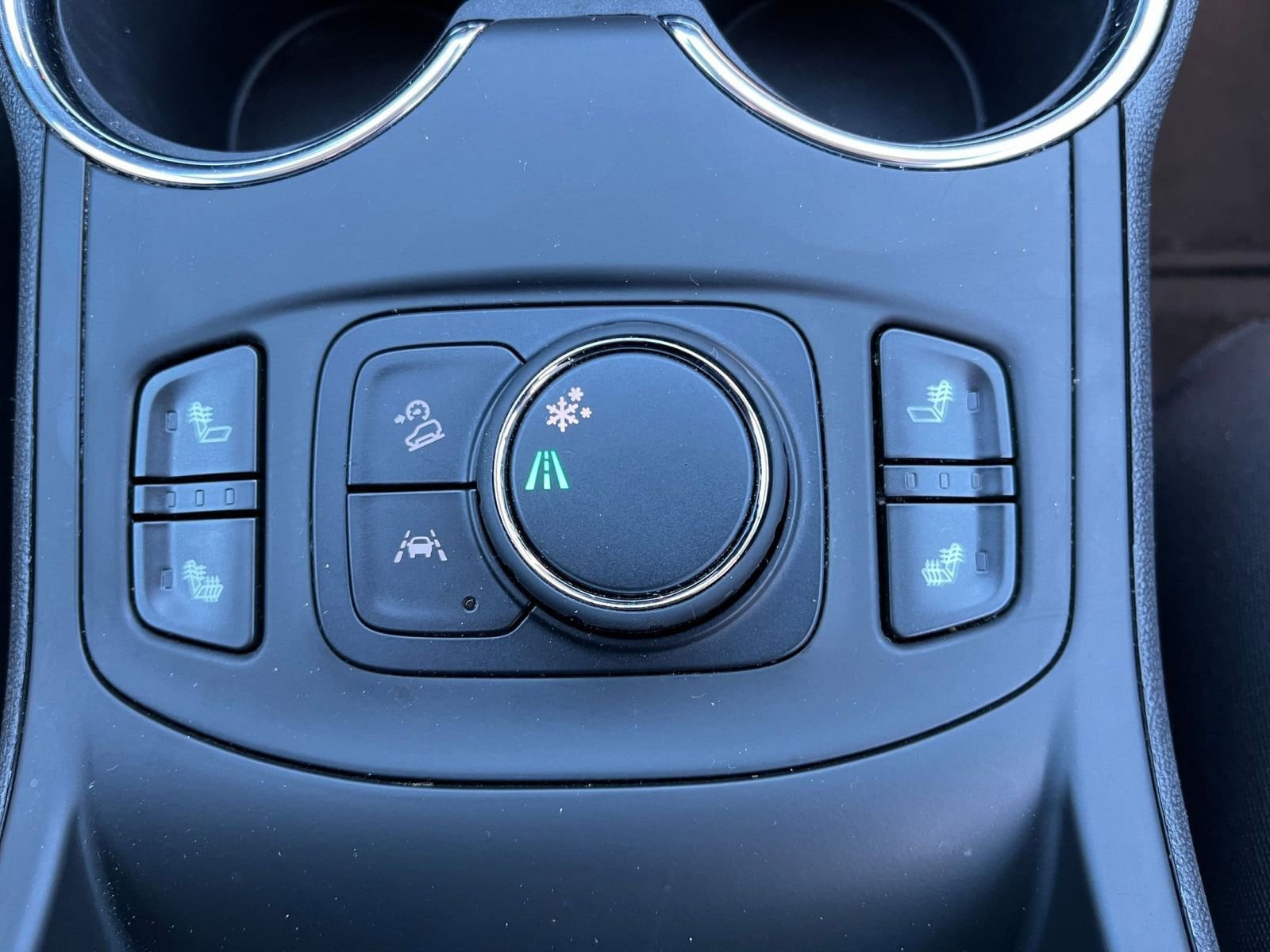 Thumbnail: 2023 GMC Terrain - 20