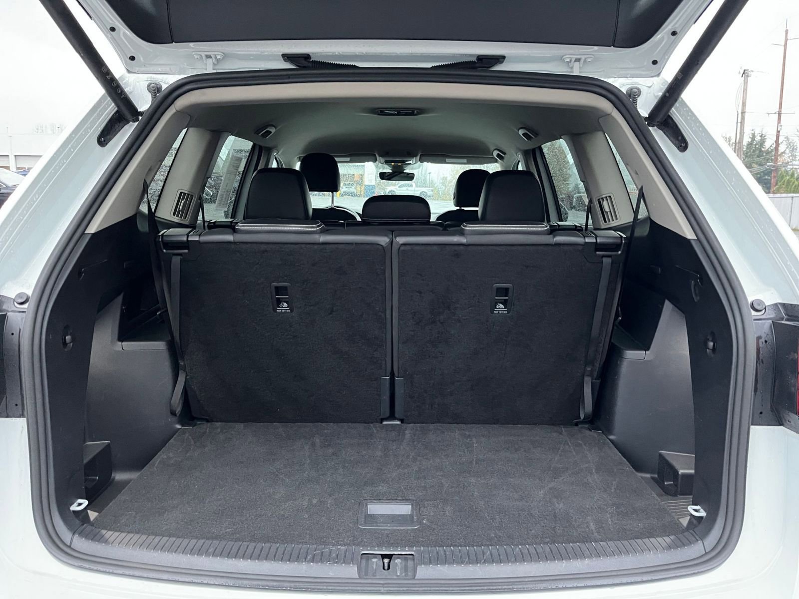 Thumbnail: 2025 Volkswagen Atlas - 34