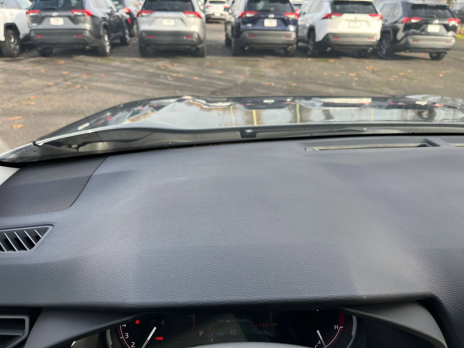 Thumbnail: 2025 Toyota RAV4 - 34