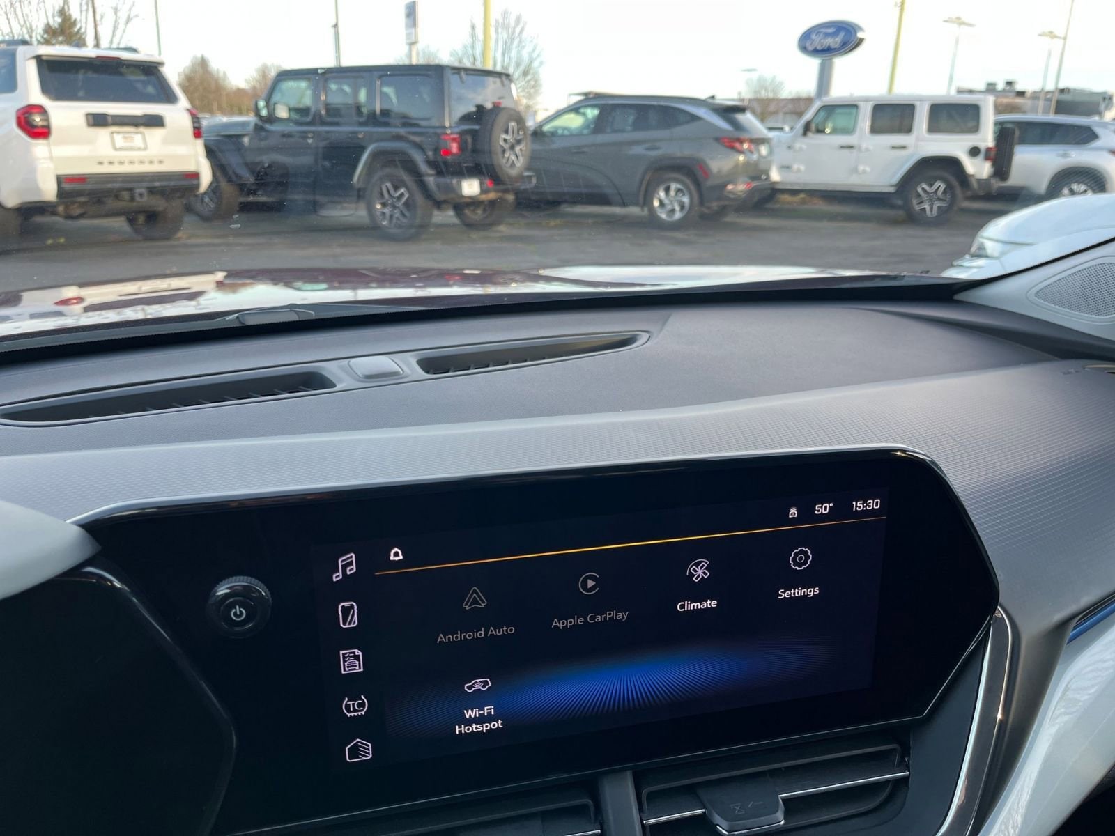 Thumbnail: 2025 Chevrolet Trax - 18