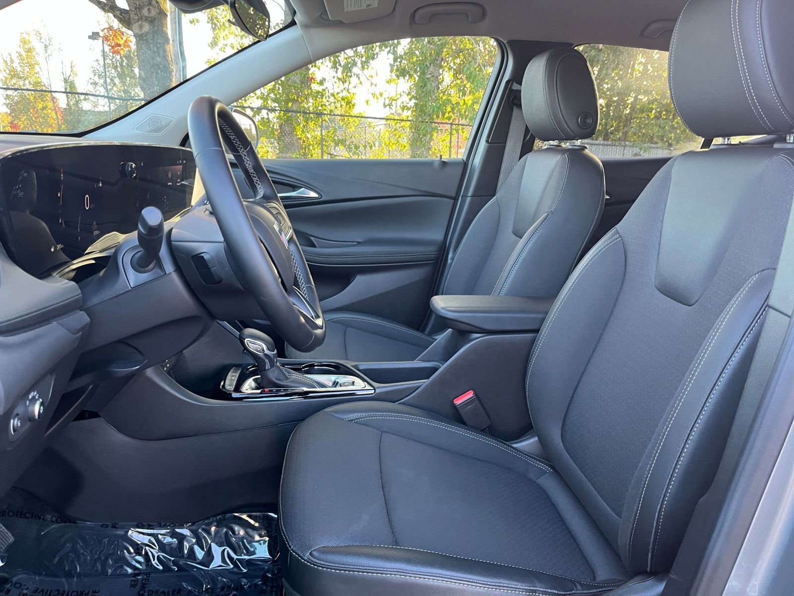 Thumbnail: 2025 Buick Encore GX - 34