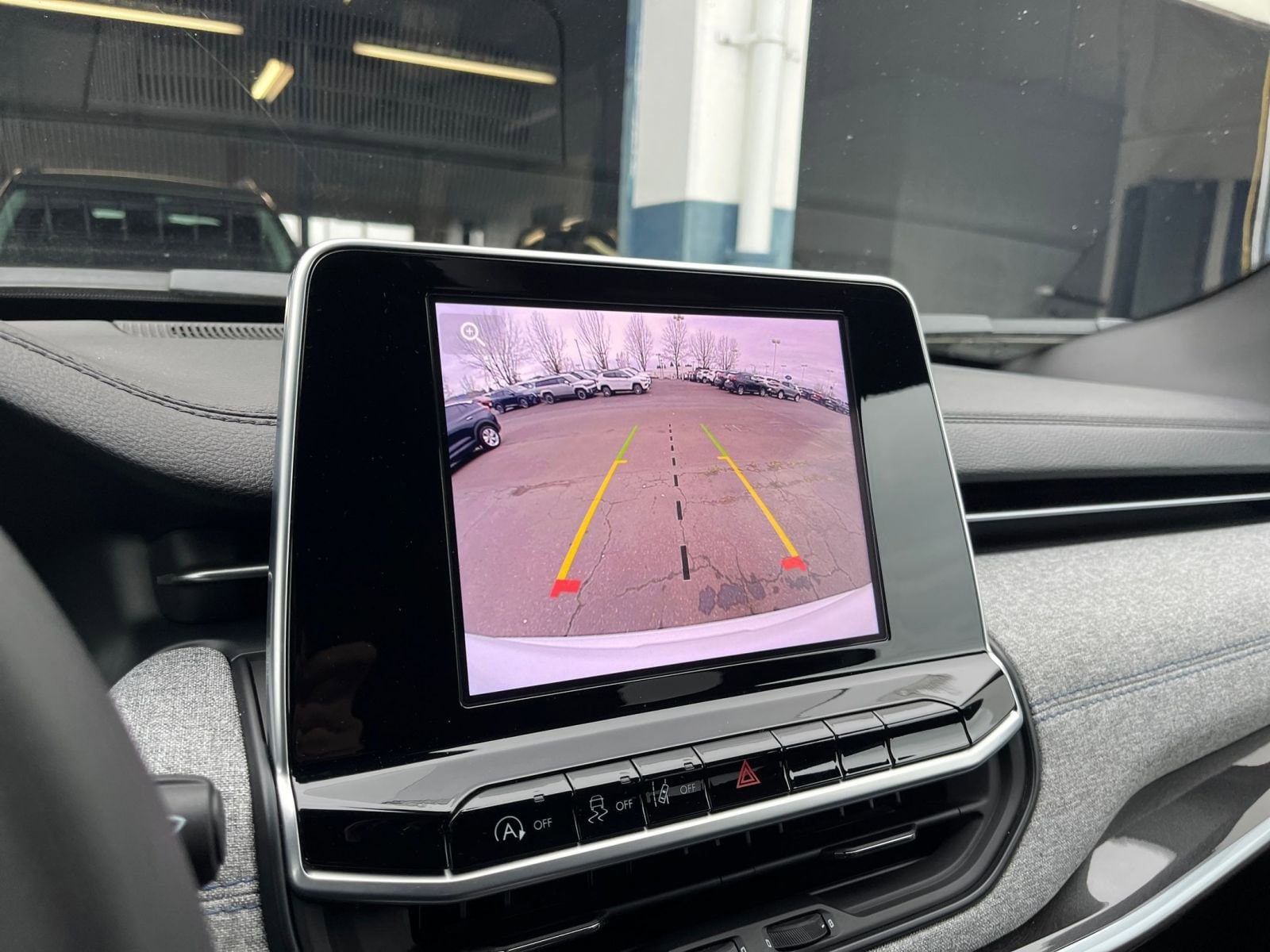 Thumbnail: 2025 Jeep Compass - 24