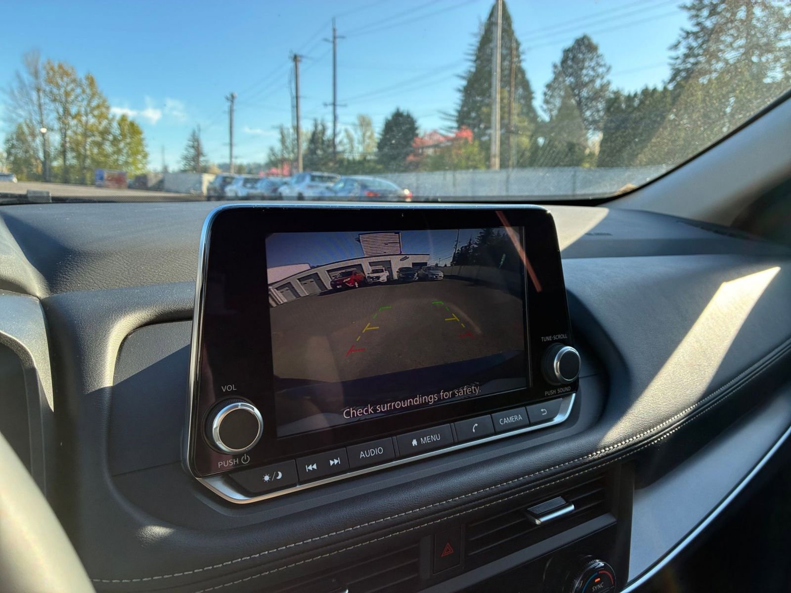 Thumbnail: 2025 Nissan Rogue - 27