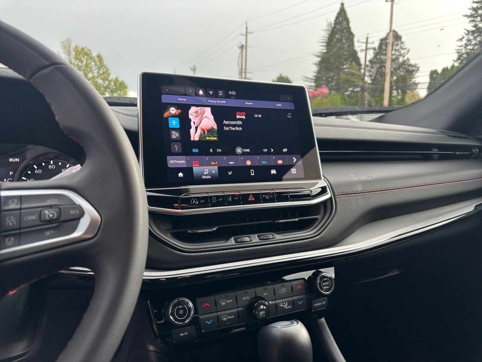 Thumbnail: 2025 Jeep Compass - 21