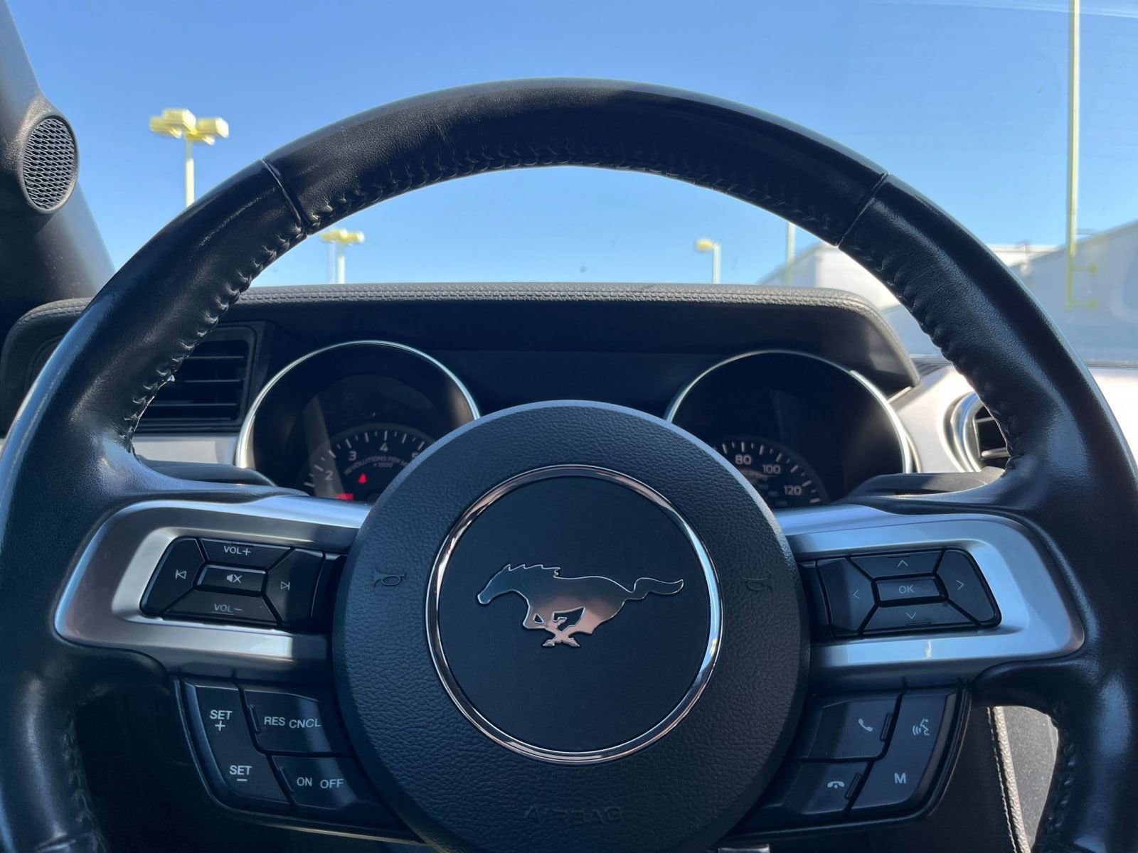 2023 Ford Mustang  27