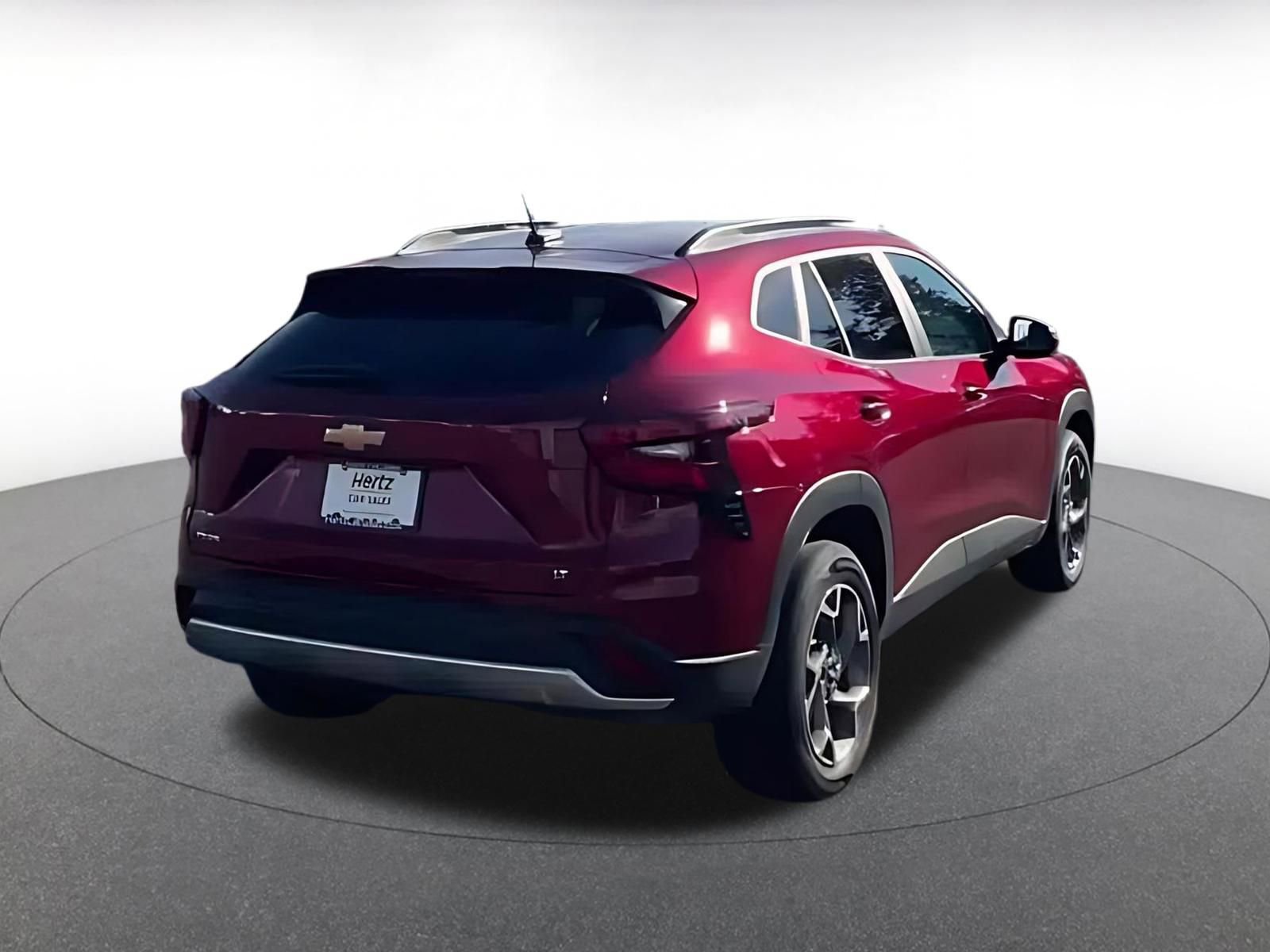 Thumbnail: 2025 Chevrolet Trax - 11