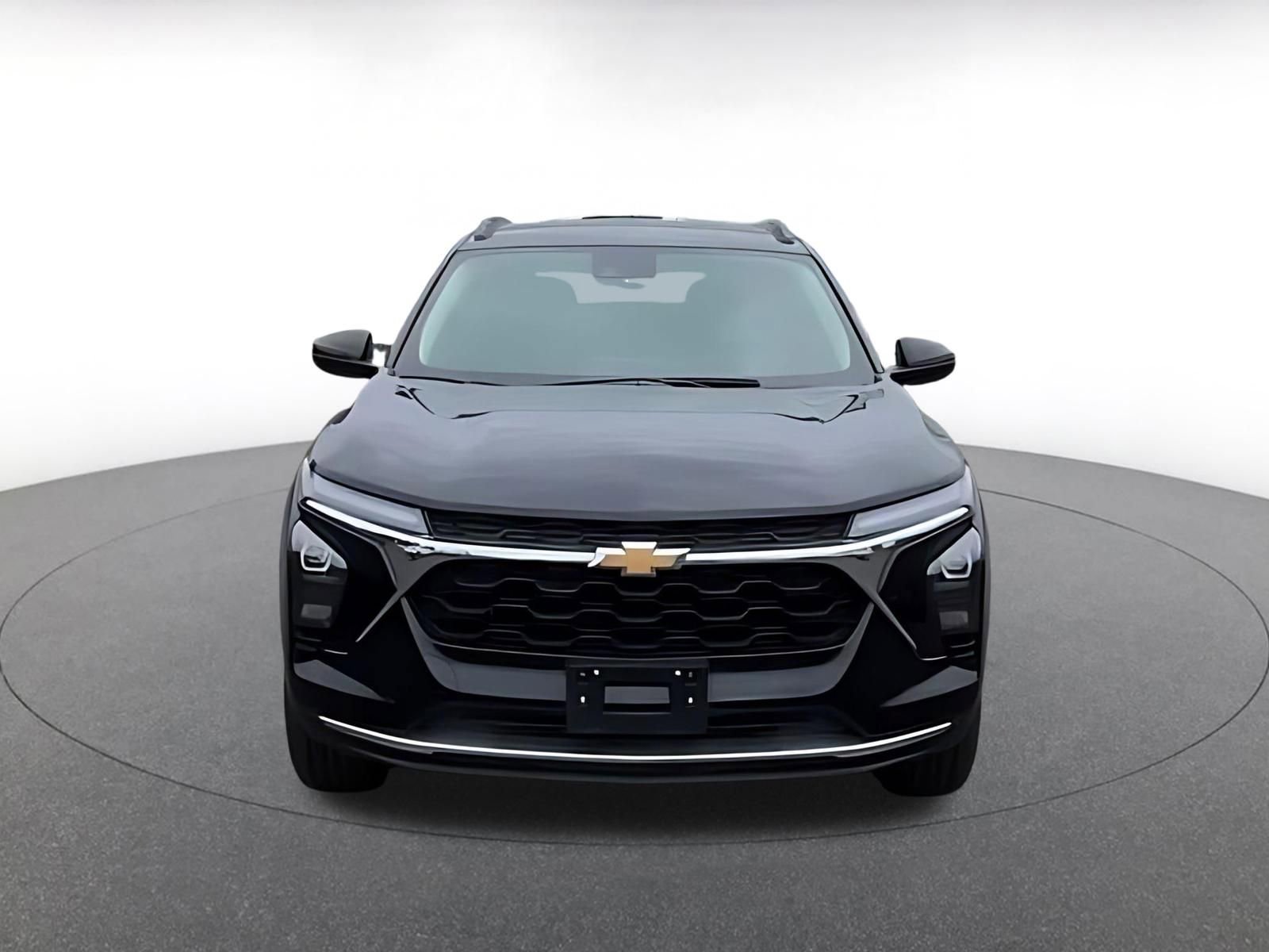 Thumbnail: 2025 Chevrolet Trax - 4