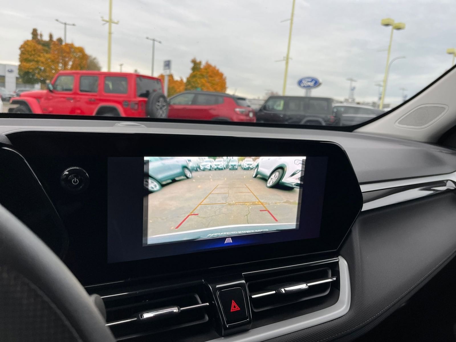 Thumbnail: 2025 Chevrolet TrailBlazer - 17