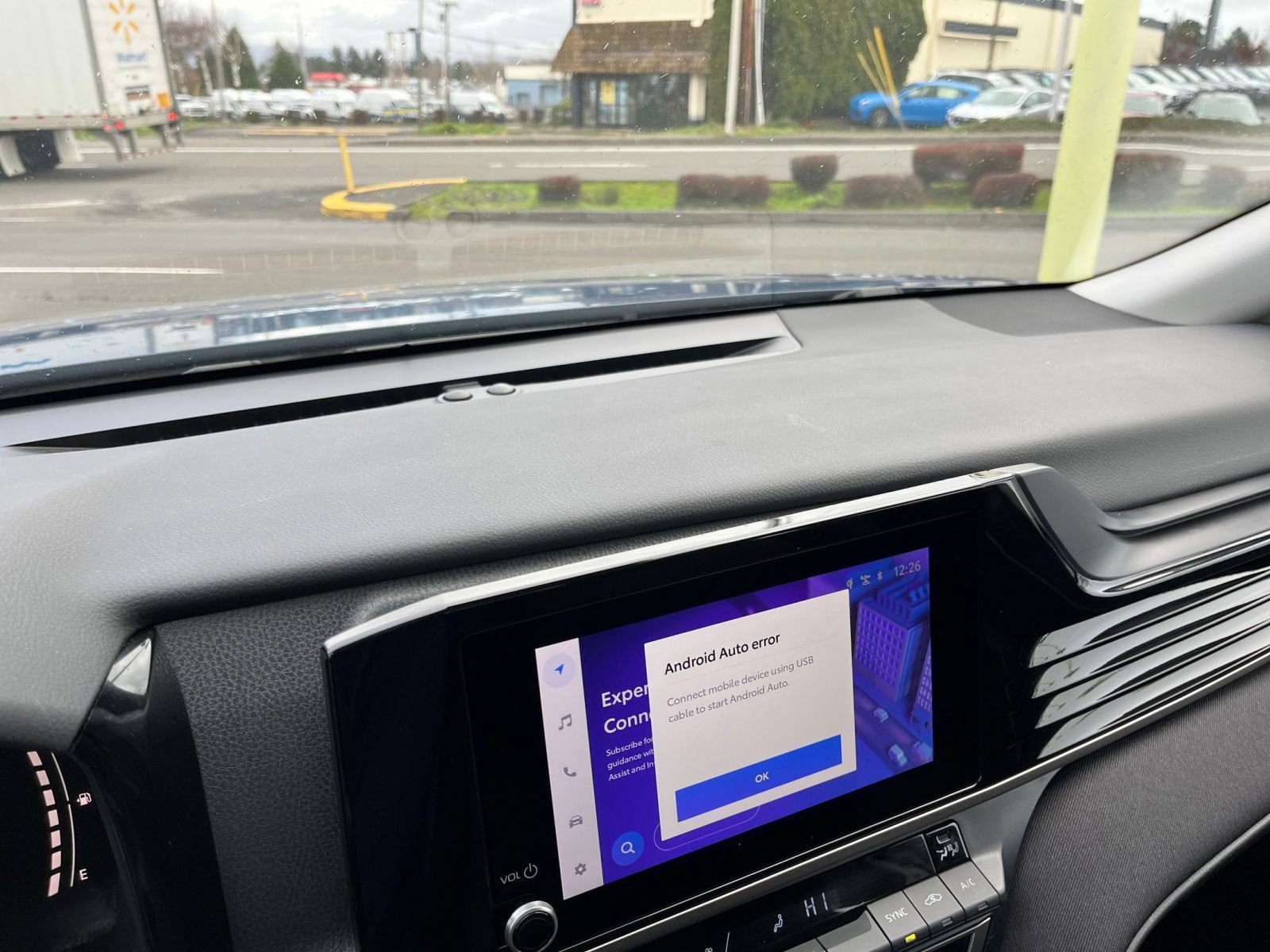 Thumbnail: 2025 Toyota Camry - 18