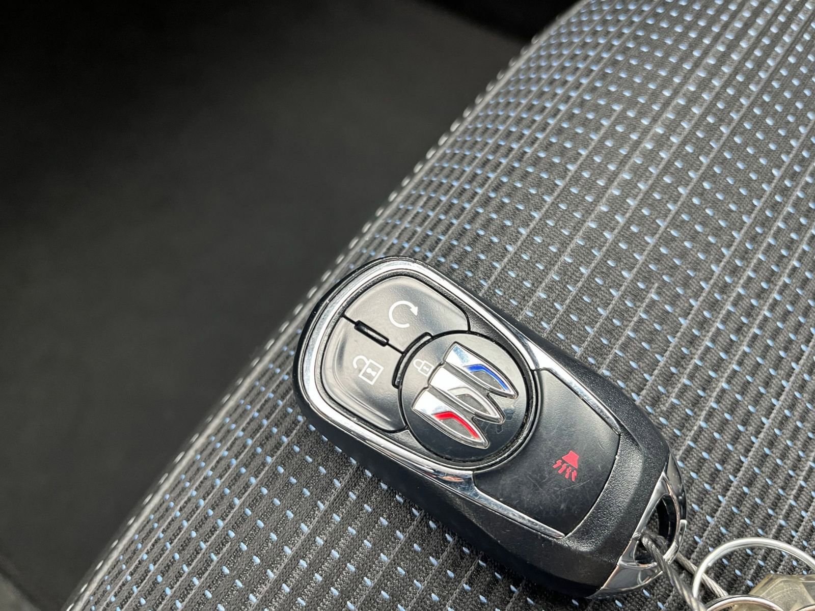 Thumbnail: 2025 Buick Envista - 24